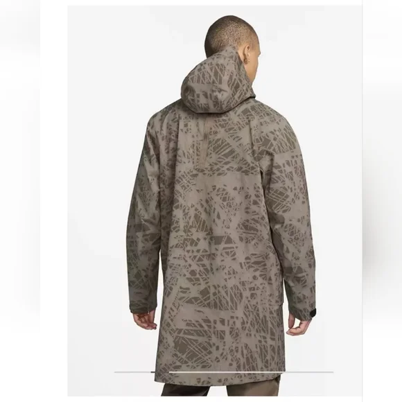 NWT NIKE TECH PACK - Picture 2 of 16